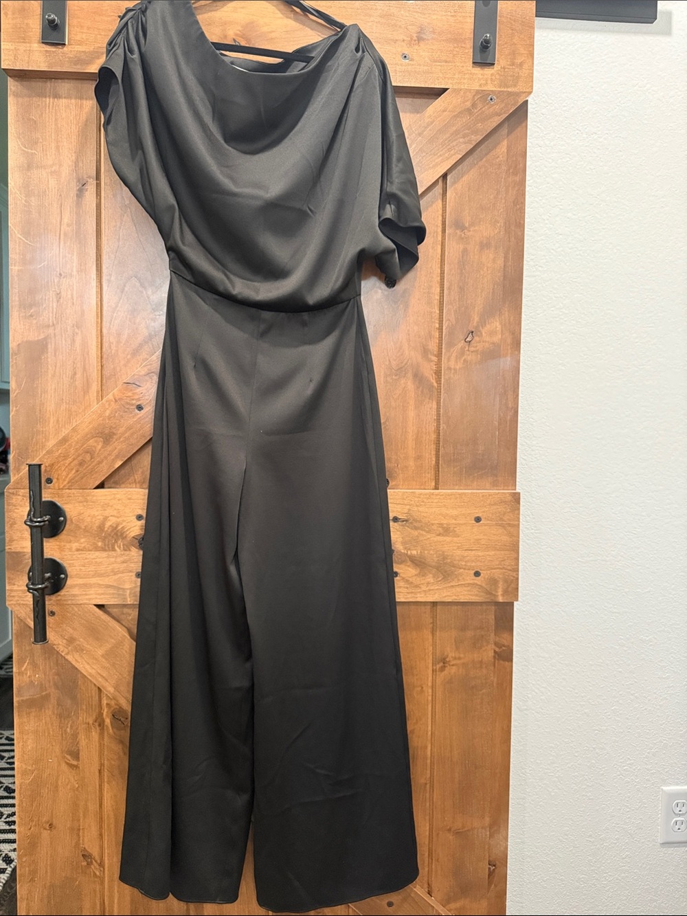 Elliatt Black Wide-Leg Jumpsuit Dress with Draped Bodice Size Small